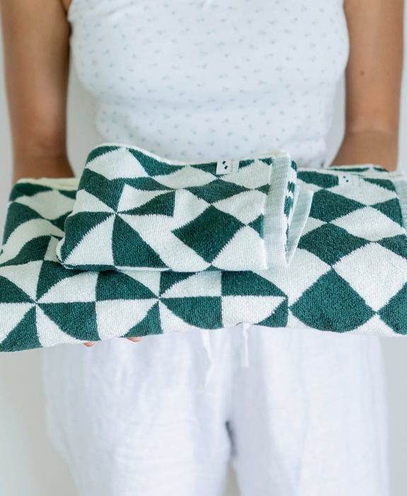 Slow Tide - Gatsby Bath Towel