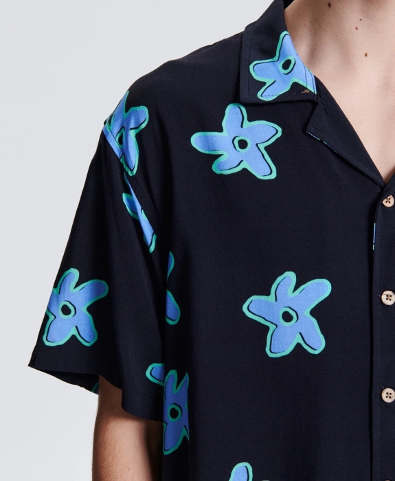 TCSS - Seeker SS Resort Shirt