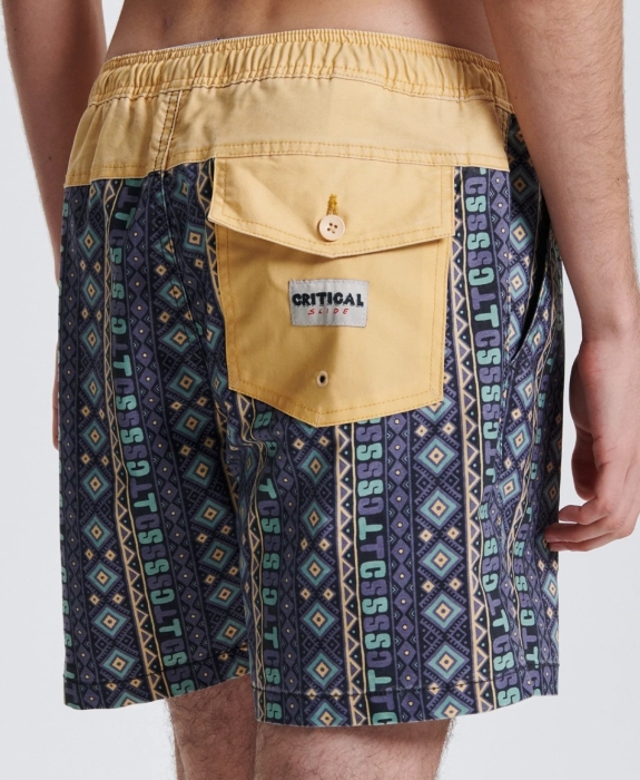 TCSS - Dunstin 16" Trunk